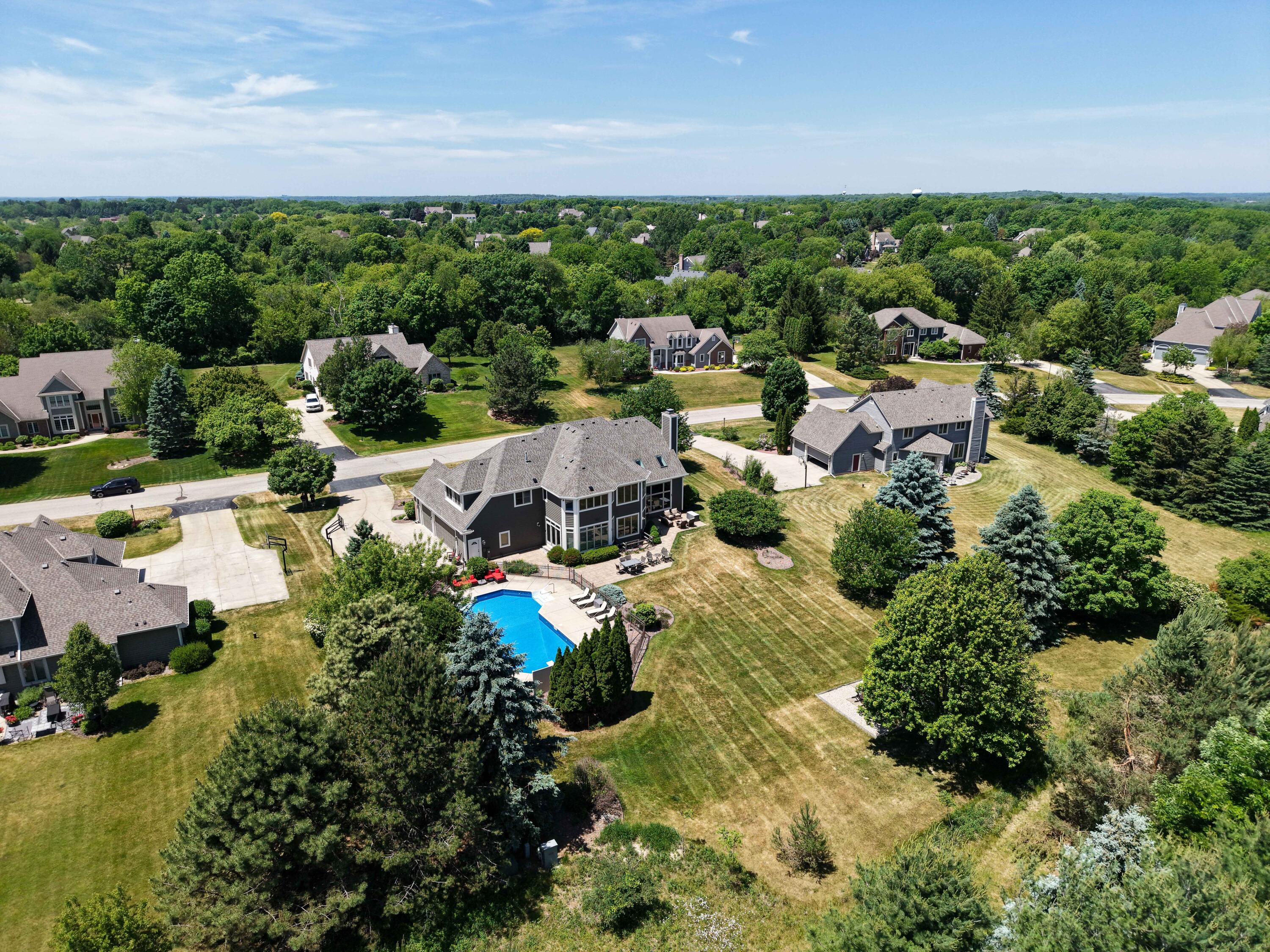 W289N3752 Huntsman Court Delafield, WI 53072 - Photo 68 of 88 DJI_20260604123617_0016_D