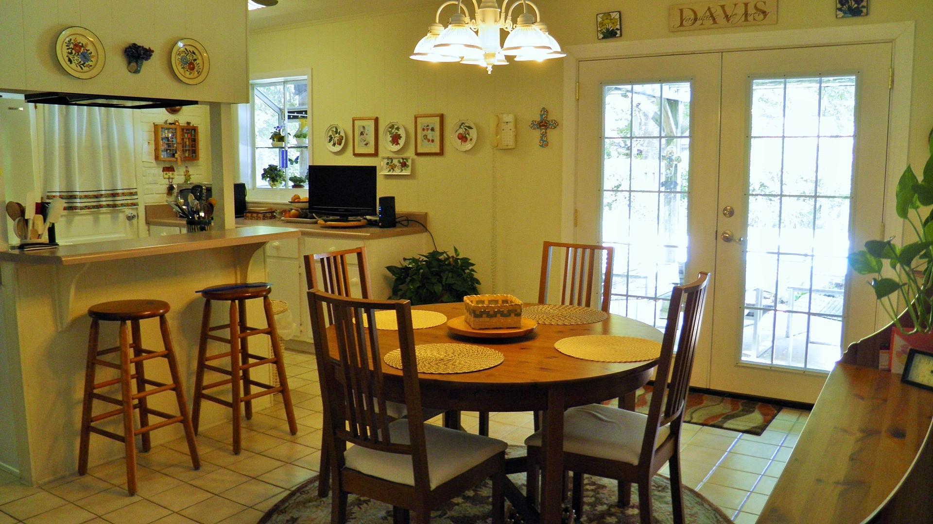 414 Paradise Road Niceville, FL 32578 - Photo 5 of 21 Gallery Image 5