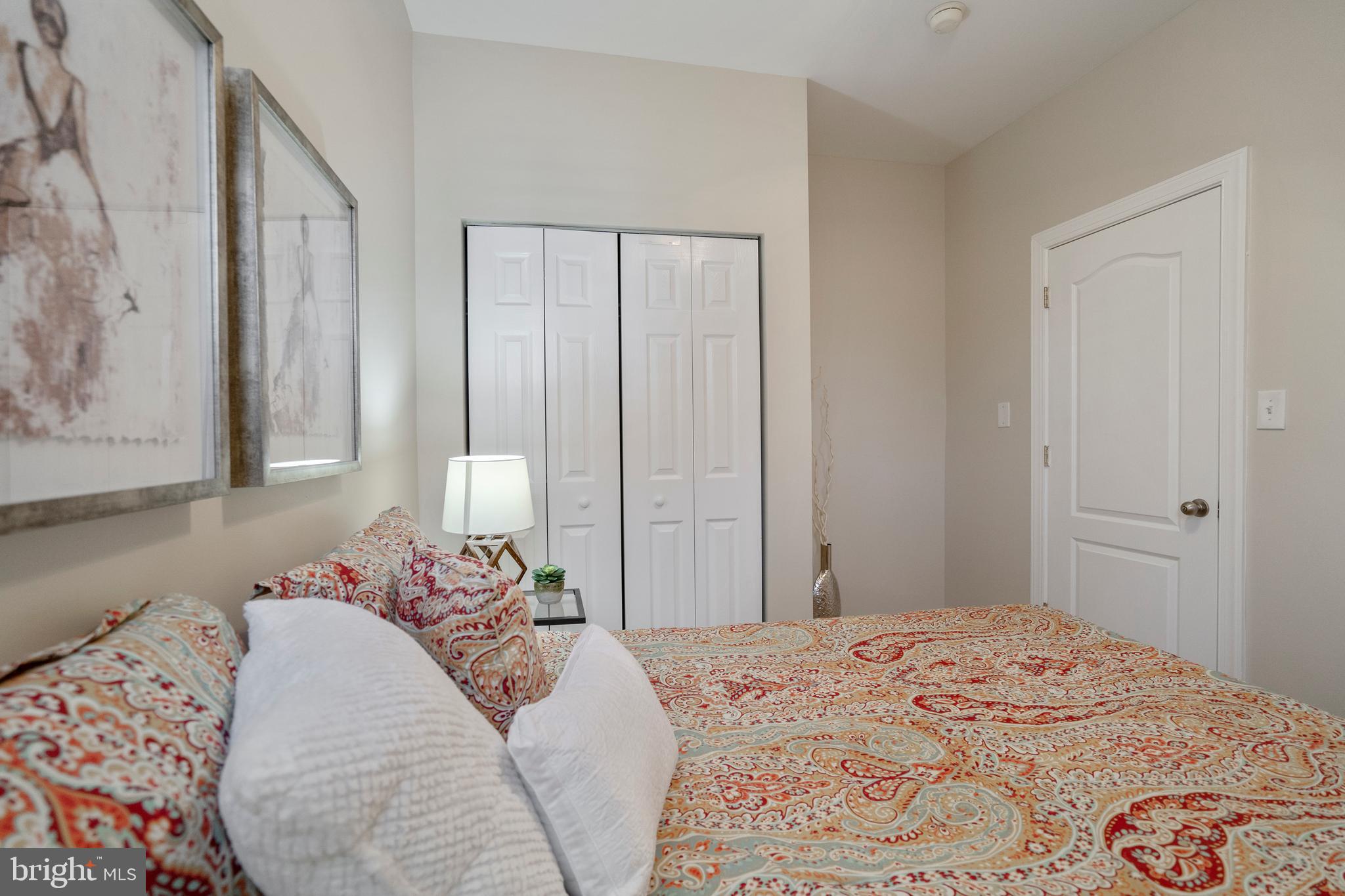 427 R Street Northwest Washington, DC 20001 - Photo 31 of 39