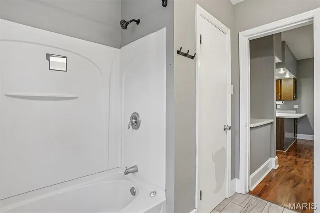 $200,000 | 418 South Cedar Street, Trenton, IL 62293