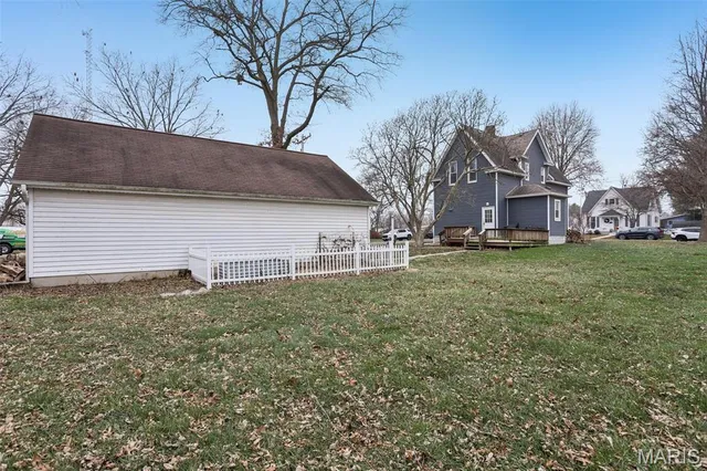 $200,000 | 418 South Cedar Street, Trenton, IL 62293