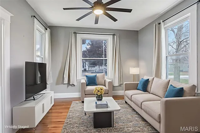 $200,000 | 418 South Cedar Street, Trenton, IL 62293