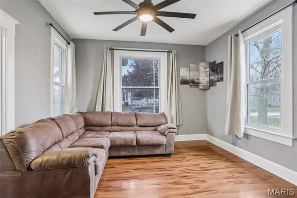 $203,000 | 418 South Cedar Street, Trenton, IL 62293