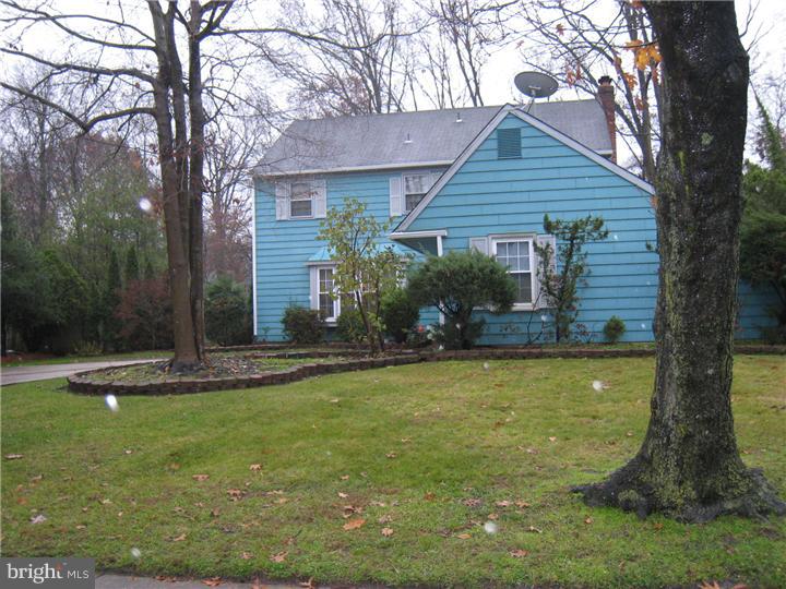 25 Doncaster Road Cherry Hill, NJ 08003 - Photo 2 of 14 Front Yard