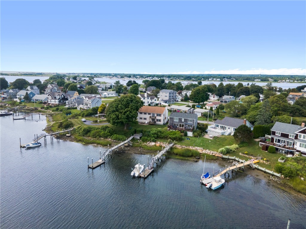 69 East Shore Road Narragansett, RI 02882 - Photo 35 of 42 Minutes to open ocean