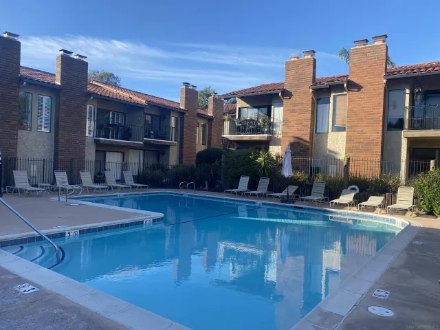 $2,450 | 1937 Alga Road, Unit C, Carlsbad, CA 92009