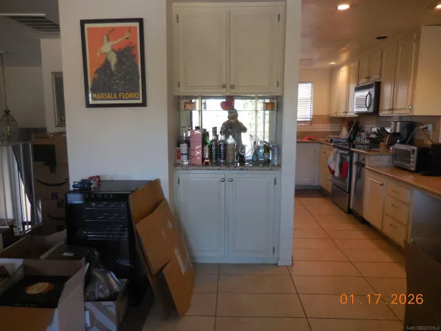 $2,450 | 1937 Alga Road, Unit C, Carlsbad, CA 92009