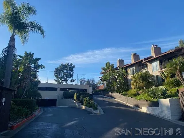 $2,450 | 1937 Alga Road, Unit C, Carlsbad, CA 92009