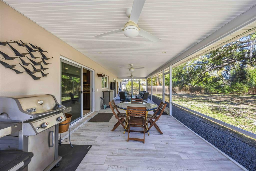 2117 Riviera Drive Sarasota, FL 34232 - Photo 38 of 48