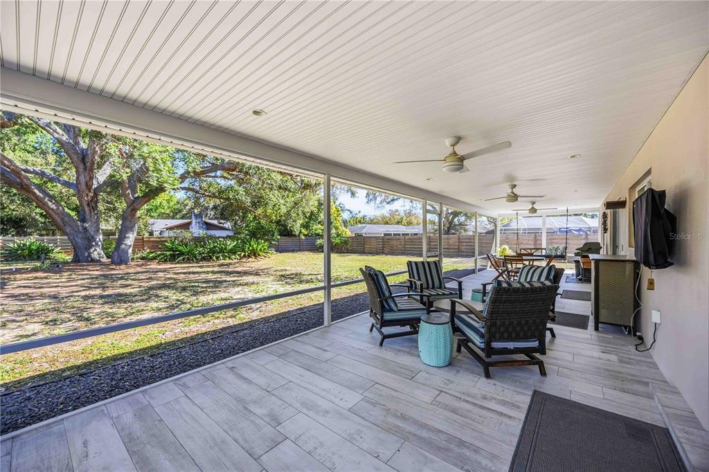 2117 Riviera Drive Sarasota, FL 34232 - Photo 39 of 48