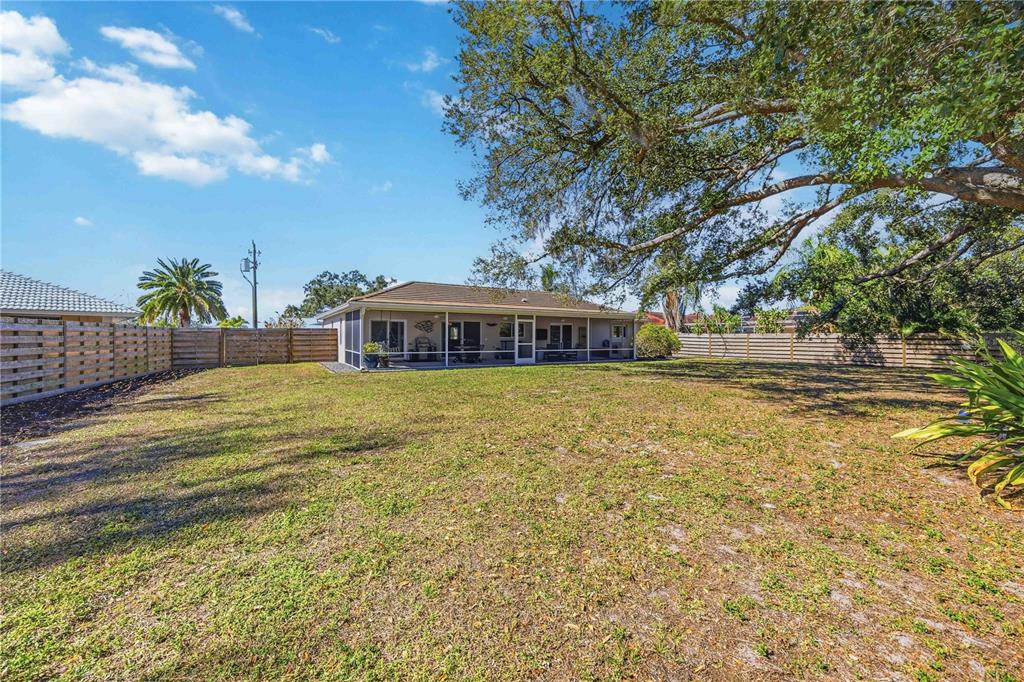 2117 Riviera Drive Sarasota, FL 34232 - Photo 42 of 48