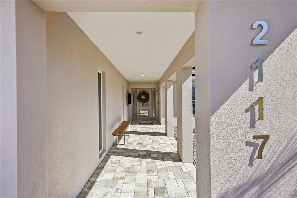 2117 Riviera Drive Sarasota, FL 34232 - Photo 45 of 48