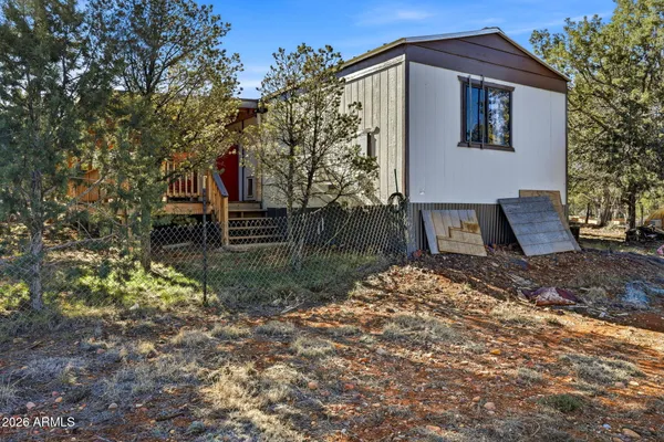 $264,900 | 3580 Power Line Road, Overgaard, AZ 85933