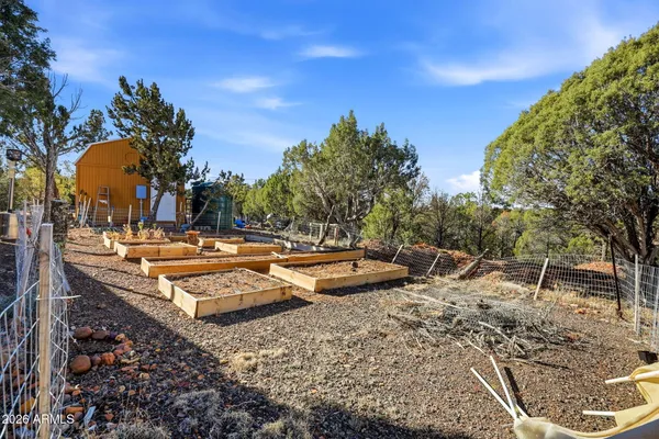 $264,900 | 3580 Power Line Road, Overgaard, AZ 85933