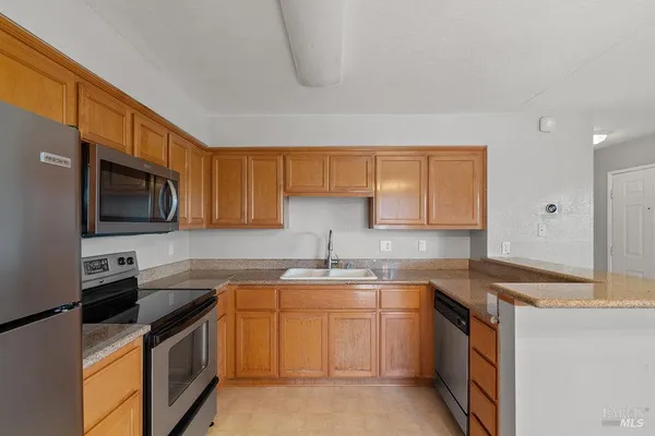 $285,000 | 2915 North Texas Street, Unit 153, Fairfield, CA 94533