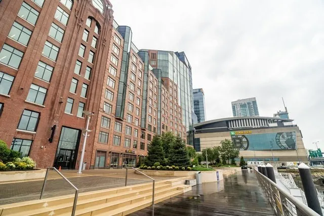 $799,000 | 100 Lovejoy Wharf, Unit 5N, Boston, MA 02114