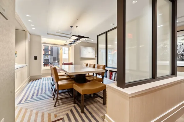 $799,000 | 100 Lovejoy Wharf, Unit 5N, Boston, MA 02114