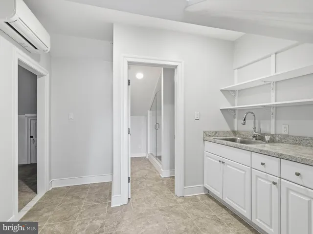 $1,895,000 | 121 East King Street, Lancaster, PA 17603