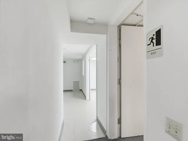 $1,895,000 | 121 East King Street, Lancaster, PA 17603