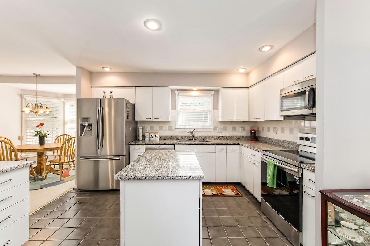 5353 Roscommon Road Dublin, OH 43017 - Photo 13 of 48 Gallery Image 13