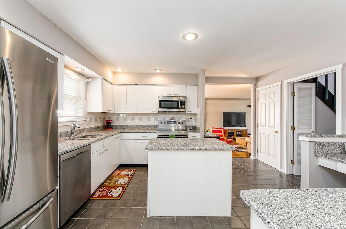 5353 Roscommon Road Dublin, OH 43017 - Photo 16 of 48 Gallery Image 16