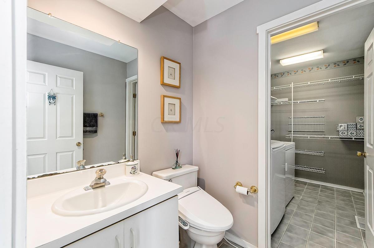 5353 Roscommon Road Dublin, OH 43017 - Photo 23 of 48 Gallery Image 23