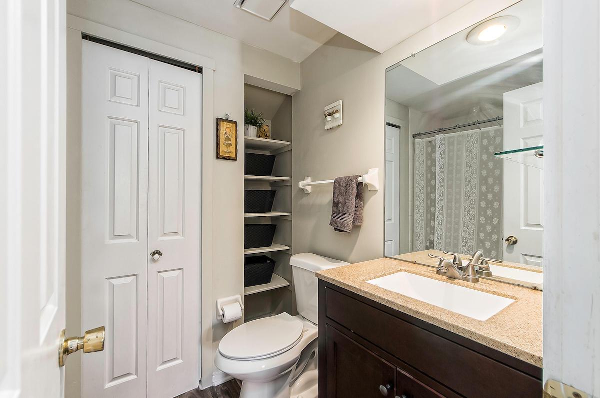 5353 Roscommon Road Dublin, OH 43017 - Photo 34 of 48 Gallery Image 34