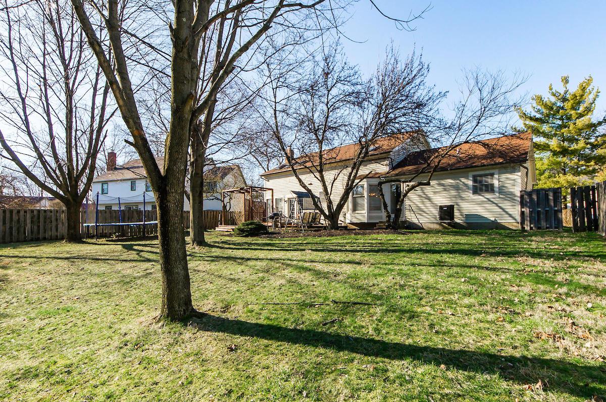5353 Roscommon Road Dublin, OH 43017 - Photo 44 of 48 Gallery Image 44