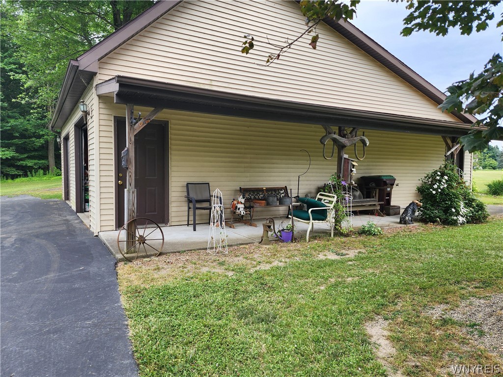 3003 Angle Road Orchard Park, NY 14127 - Photo 26 of 47