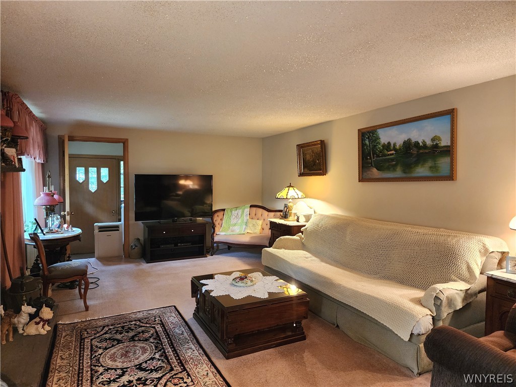 3003 Angle Road Orchard Park, NY 14127 - Photo 5 of 47