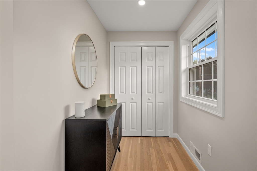 12 Edgewood Road Middleton, MA 01949 - Photo 14 of 42