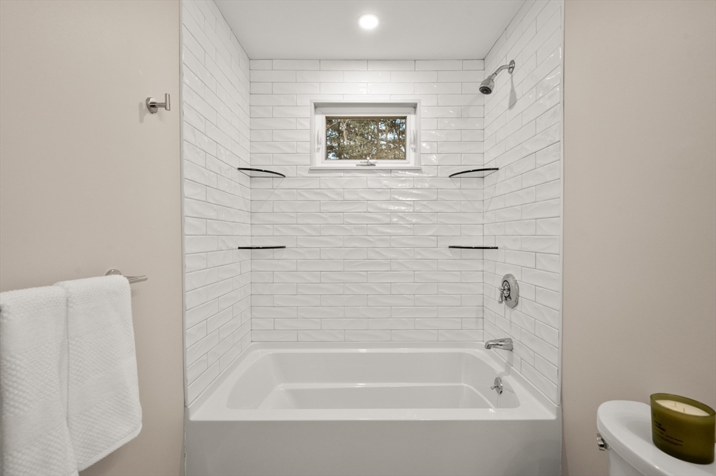 12 Edgewood Road Middleton, MA 01949 - Photo 24 of 42