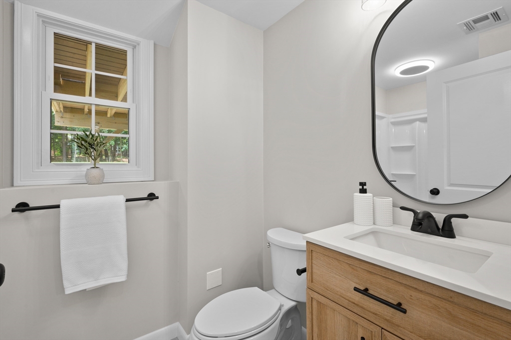 12 Edgewood Road Middleton, MA 01949 - Photo 26 of 42