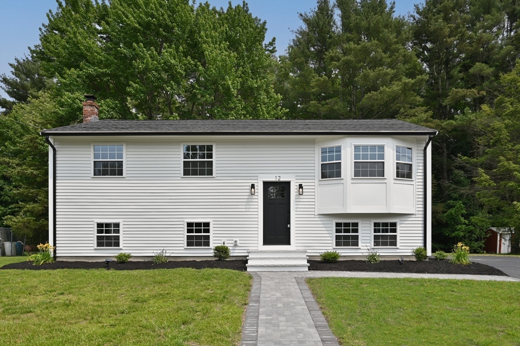 12 Edgewood Road Middleton, MA 01949 - Photo 40 of 42