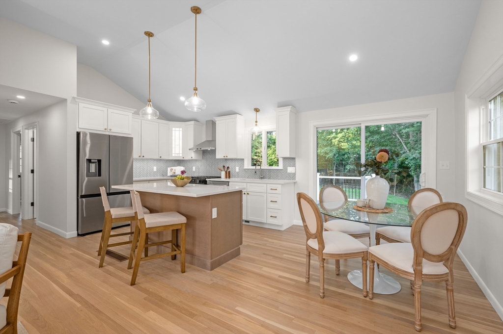 12 Edgewood Road Middleton, MA 01949 - Photo 7 of 42