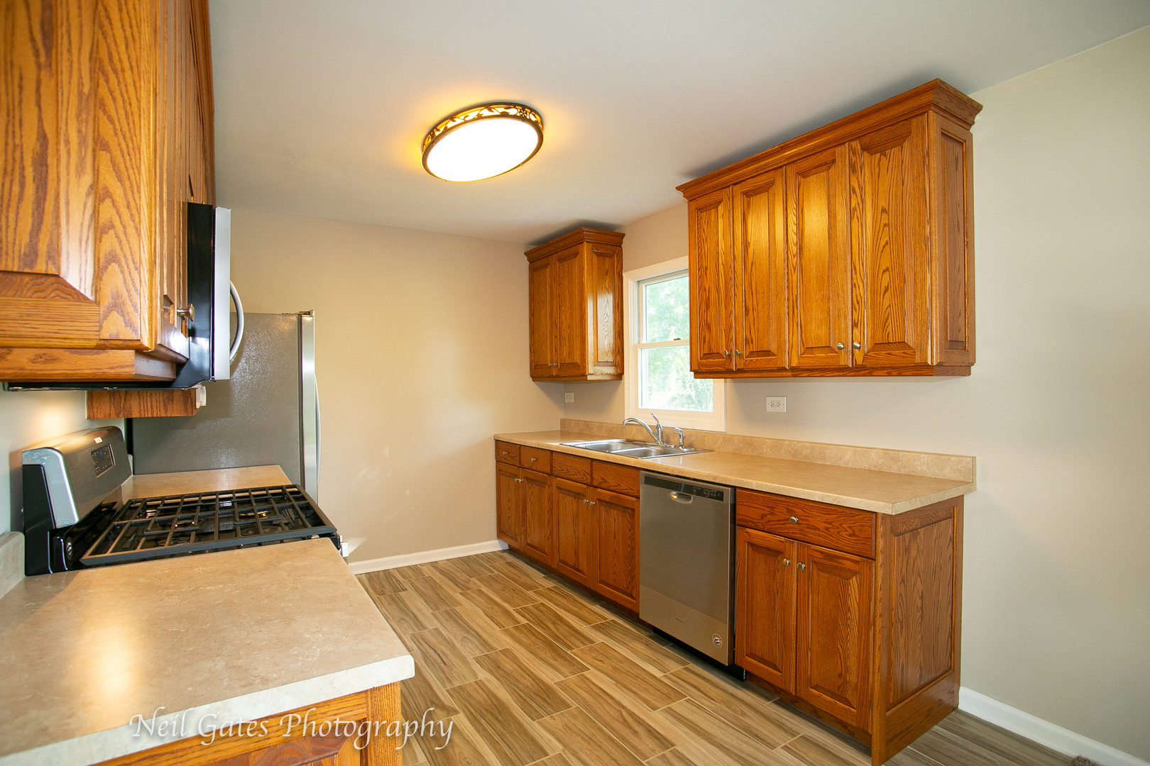517 Country Lane Streamwood, IL 60107 - Photo 9 of 23