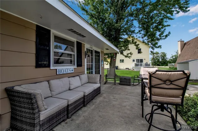 $349,900 | 12848 Oneida Street, Hanover, NY 14081