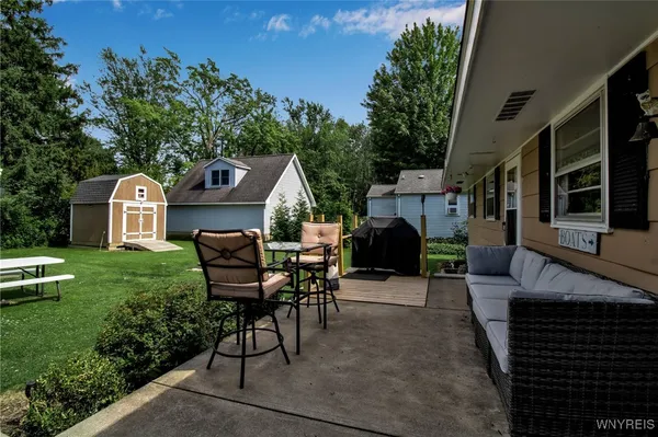 $349,900 | 12848 Oneida Street, Hanover, NY 14081