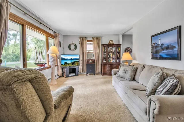 $349,900 | 12848 Oneida Street, Hanover, NY 14081