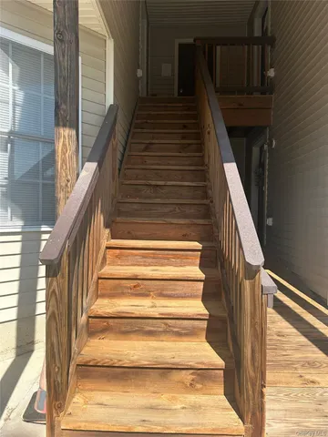 $1,875 | 105 North Montgomery Street, Unit 6, Walden, NY 12586