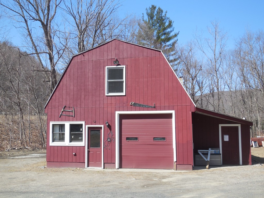 1025 Westfield Road Russell, MA 01071 - Photo 4 of 14 Gallery Image 4