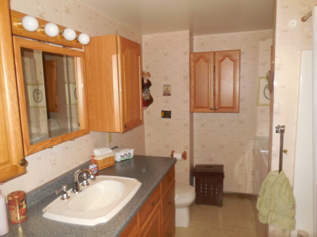 1025 Westfield Road Russell, MA 01071 - Photo 8 of 14 Gallery Image 8