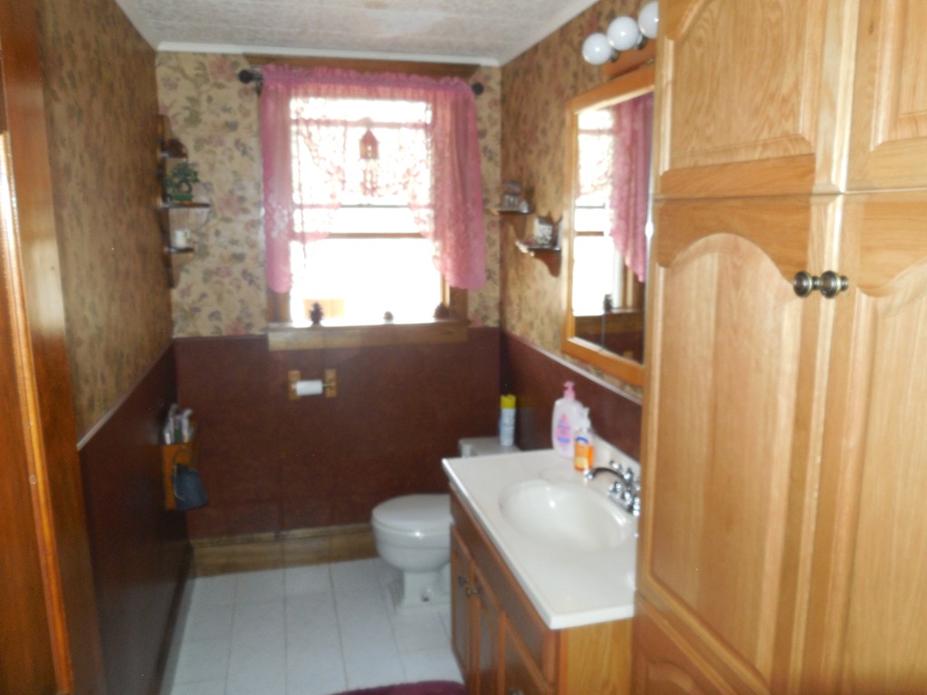 1025 Westfield Road Russell, MA 01071 - Photo 10 of 14 Gallery Image 10
