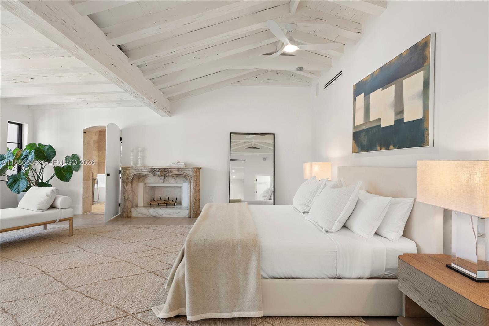 6065 Pine Tree Drive Miami Beach, FL 33140 - Photo 24 of 41