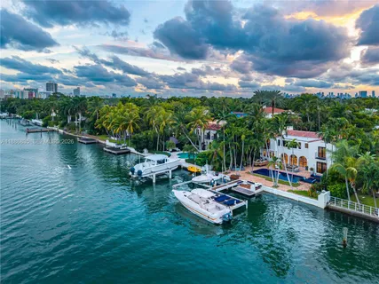 $14,850,000 | 6065 Pine Tree Drive, Miami Beach, FL 33140