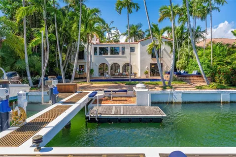 $14,850,000 | 6065 Pine Tree Drive, Miami Beach, FL 33140