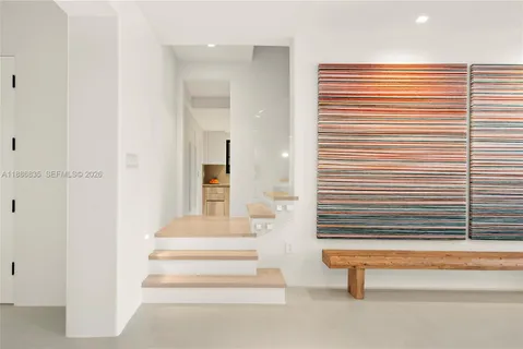 $14,850,000 | 6065 Pine Tree Drive, Miami Beach, FL 33140