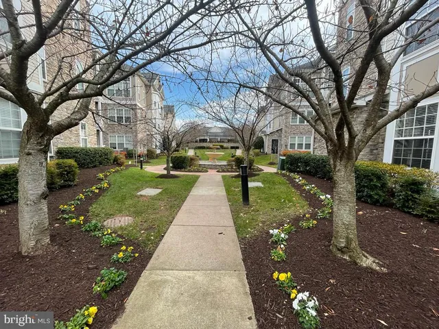 $2,600 | 508 Sunset View Terrace Southeast, Unit 108, Leesburg, VA 20175