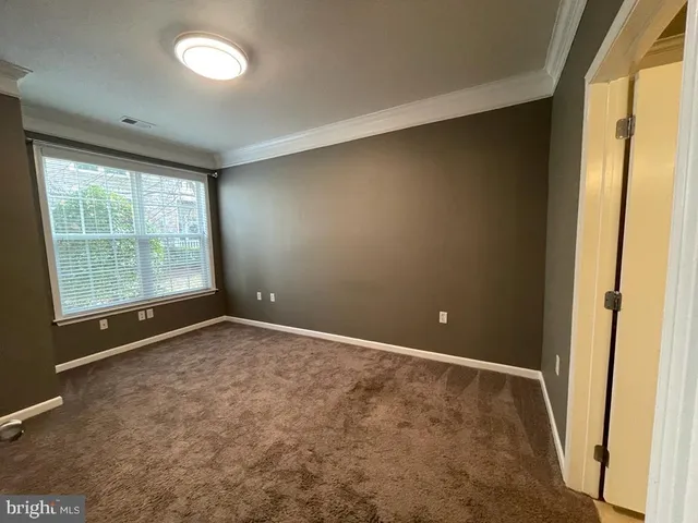 $2,600 | 508 Sunset View Terrace Southeast, Unit 108, Leesburg, VA 20175