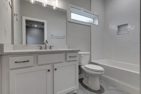 $439,900 | 109 E Duke Street, Nashville, TN 37207